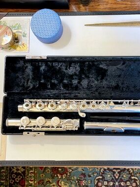 Gemeinhardt 3SHB Flute – French Style, Inline G, Sterling Headjoint, Plated Body